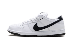 SB Dunk Low "White Black" HF3704 100
