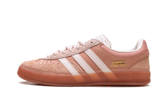 Gazelle Indoor "Bad Bunny - Cabo Rojo" JS5052