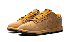 Dunk Low Retro SE "Wheat Gum" HQ1932 700