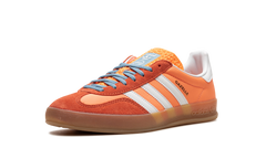 Gazelle Indoor "Beam Orange" HQ9016