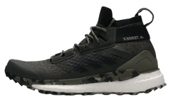 Gore-TEX Free Hiker "Raw Khaki / Core Black / St Desert Sand" EF0774