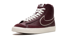 Blazer Mid '77 PRM "Night Maroon" DQ7672 600