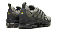 Air VaporMax Plus "Dark Stucco" AT5681 001