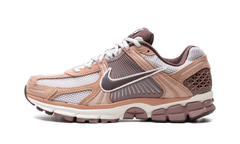 Zoom Vomero 5 "Dusted Clay" HF1553 200