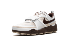Zoom Field Jaxx "Travis Scott - Light Chocolate" HQ3073 100