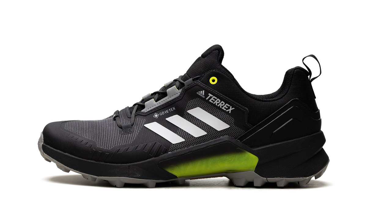 TERREX SWIFT R3 GTX "Black" FW2770