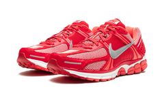 Zoom Vomero 5 PRM "University Red Metallic Silver" FN6833 657