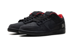 SB Dunk Low "Supreme - Black" HQ8487 001