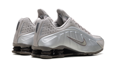 Shox R4 "Cave Stone" HQ1988 200