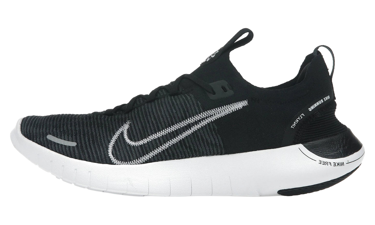 Free RN "Next Nature Black White" FB1276 002