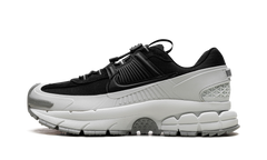 Zoom Vomero 5 Roam "Black Light Silver" FV2295 001