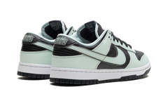 Dunk Low "Dark Smoke Grey / Barely Green" FZ1670 001