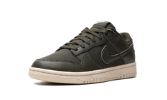 Dunk Low PRM "Sequoia" DZ2538 300