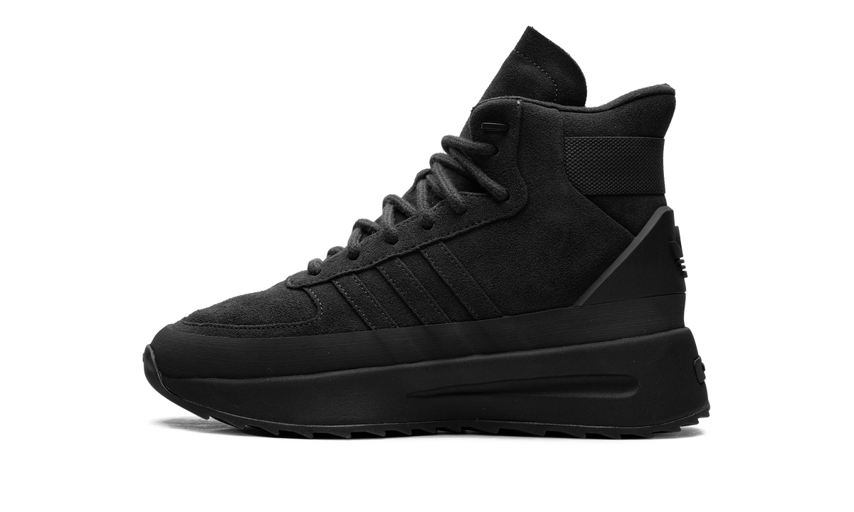 Los Angeles Hikers "Fear Of God Athletics - Carbon" IE6208