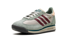 SL 72 RS "Putty Grey Shadow Red" IG4644