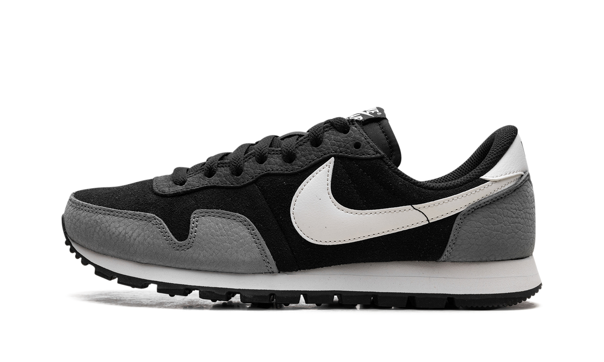 Air pegasus 83 PRM "Black Cool Grey" DN1790 001