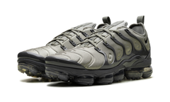 Air VaporMax Plus "Dark Stucco" AT5681 001