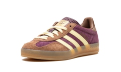 Gazelle Indoor "Maroon Almost Yellow" JI0324