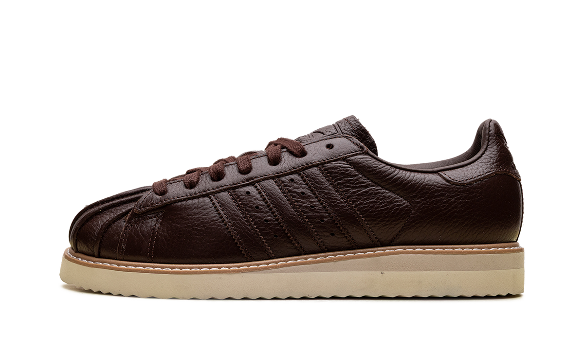 Superstar Lux "Sandstone / Sandstone / Warm Sandstone" IH4175