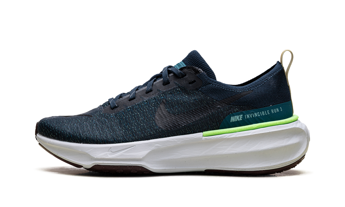 ZoomX Invincible Run 3 "Geode" DR2615 402