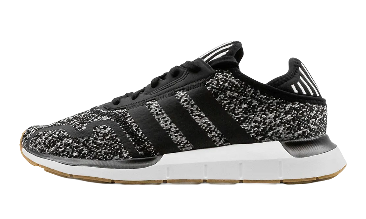 Swift Run X "Cookies and Cream" FY2127